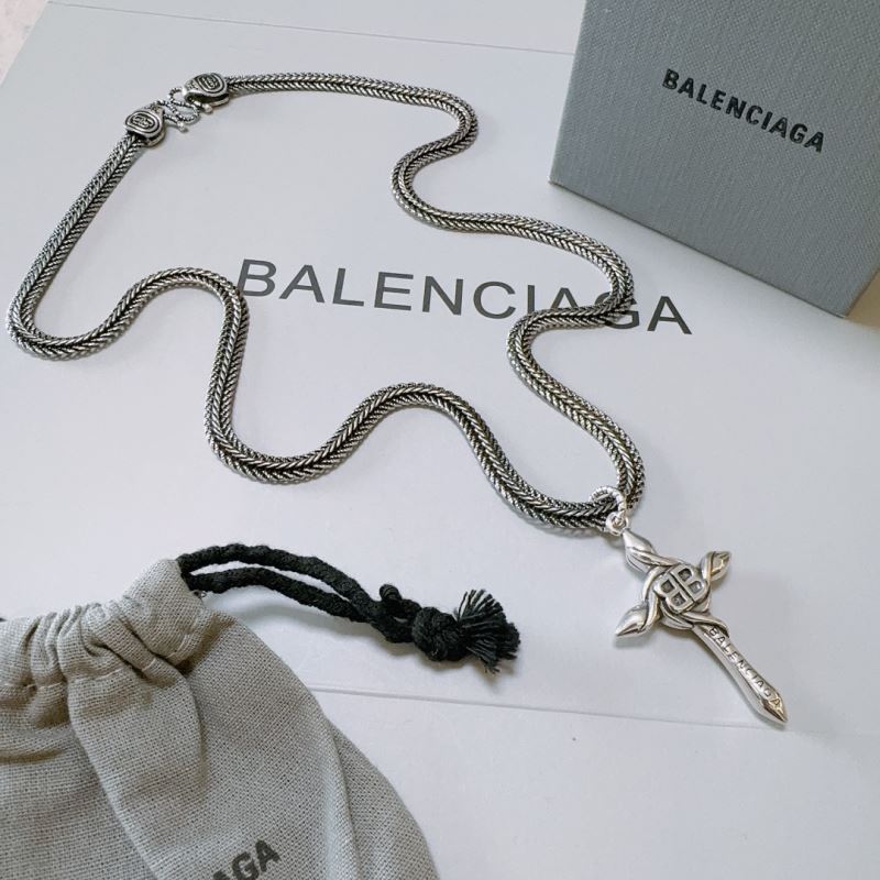 Ba1en*iaga necklaces